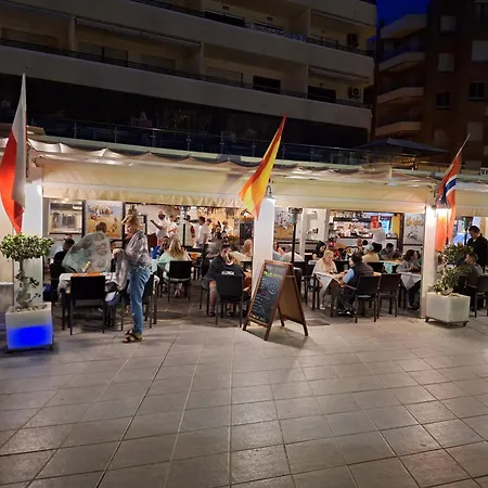 1a Linea Anri Апартаменты *