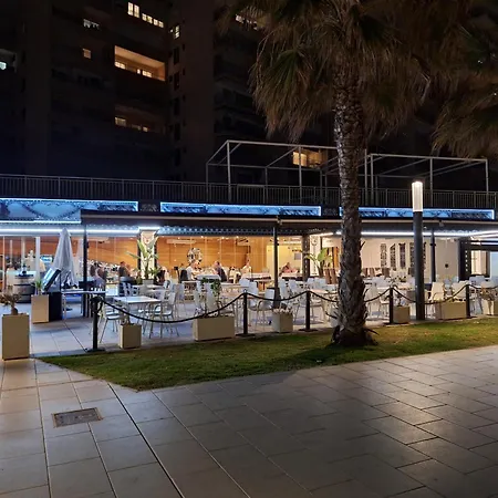 1a Linea Anri Апартаменты *