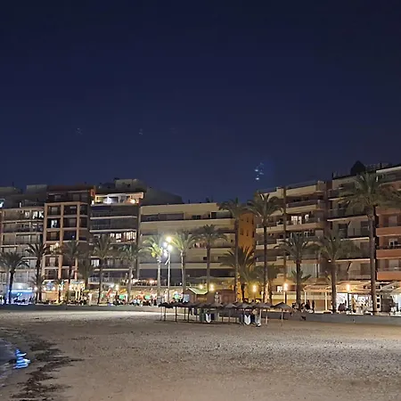 1a Linea Anri Апартаменты